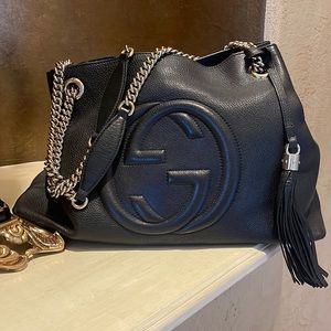 Gucci shoulder bag🌹